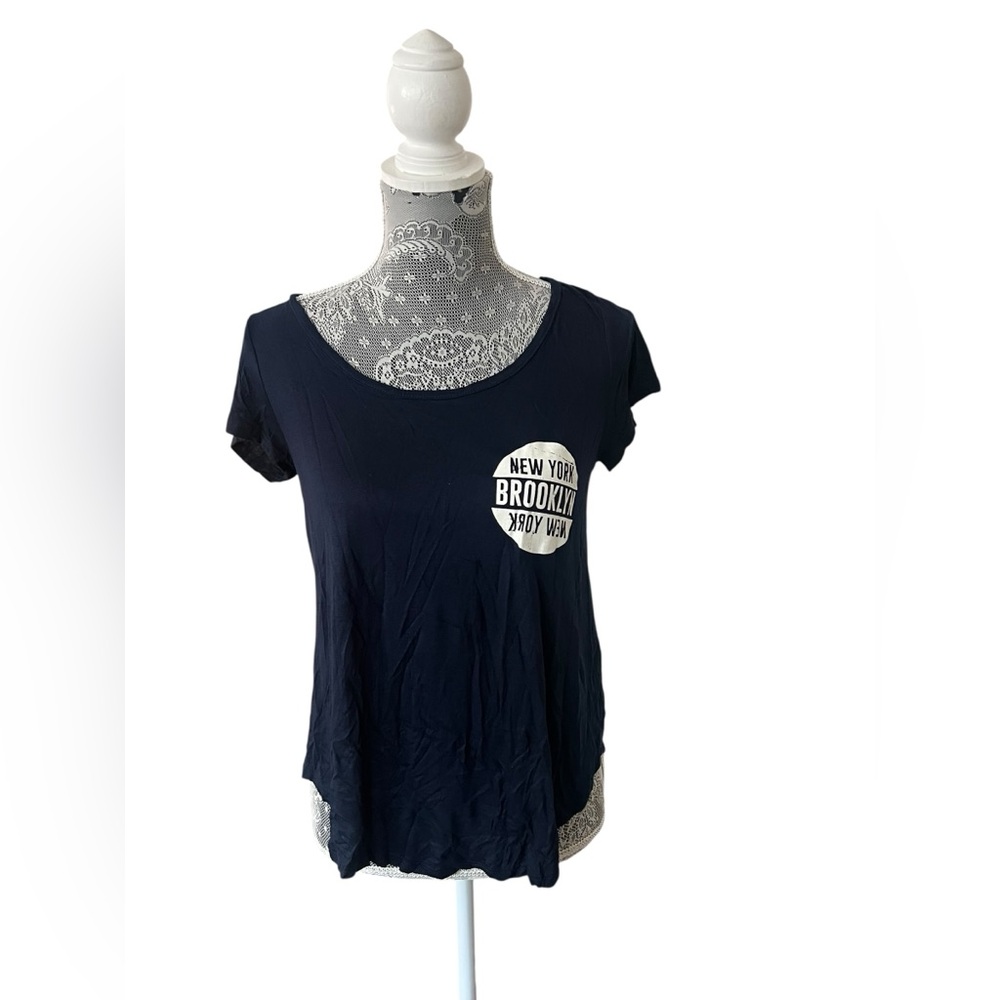 Brooklyn New York Graphic Tee Medium Blue